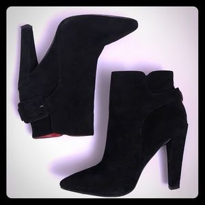 Charles Jourdan ankle black boots